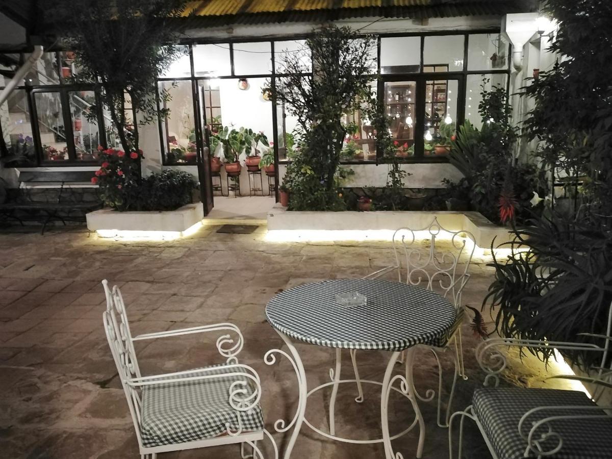 Hospedaje Ajayu Сукре Экстерьер фото