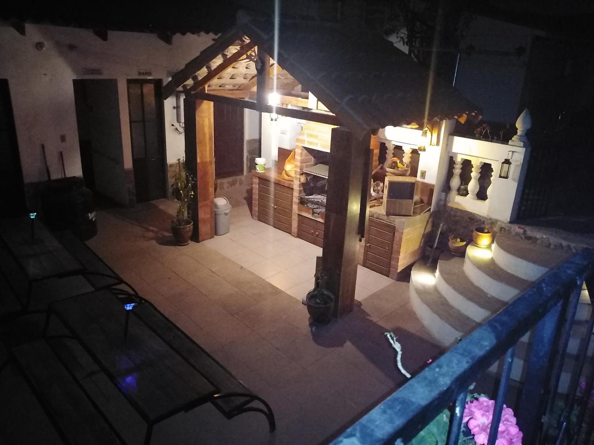 Hospedaje Ajayu Сукре Экстерьер фото